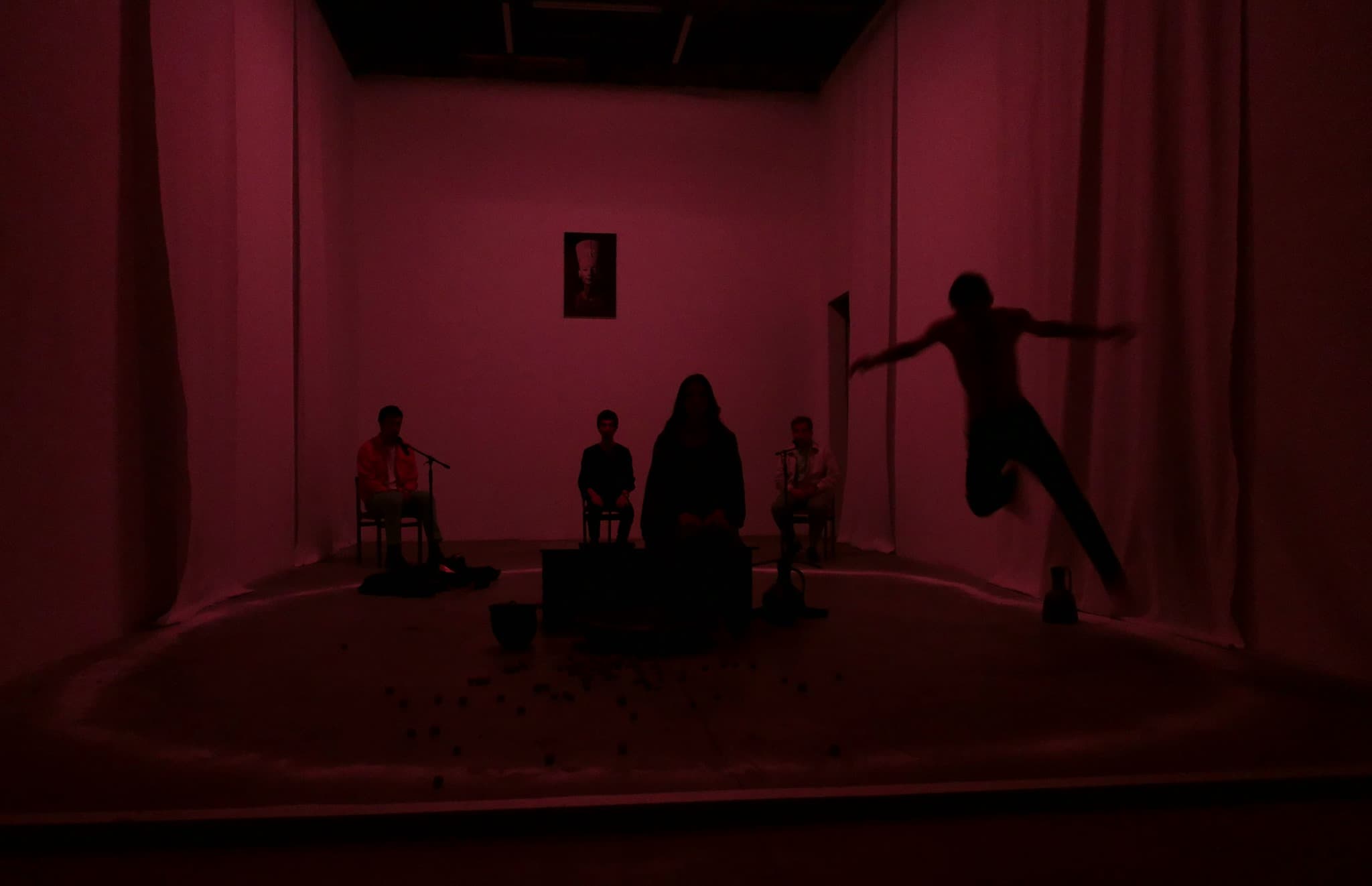 hamlet production photo 1